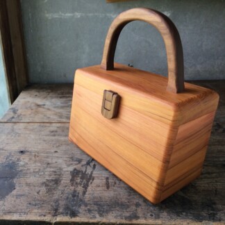 木のバッグ Mサイズ ウォールナット(濃茶系)