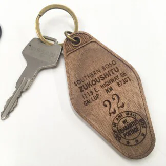 リアル モーテルキーホルダー累計200個 木製 受注生産