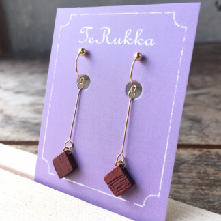 【TeRukka】小粒 木のピアス/木のイアリング