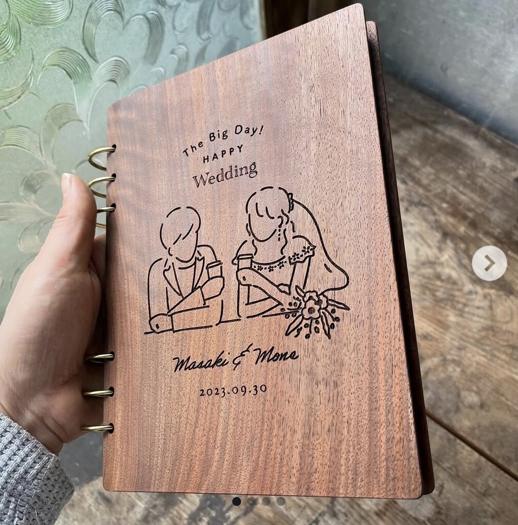 木のフォトアルバムウォールナットウェディング用